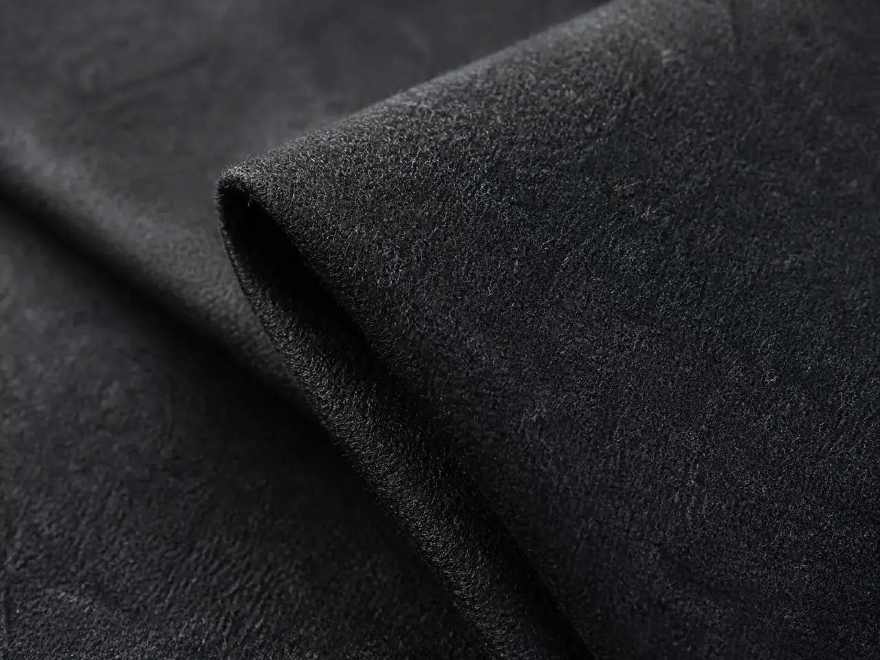 Woven fibre insert